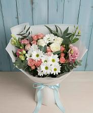 Букет цветов из:  Розы, Лизиантусы и Хризантемы #REPLACE_PRED# Новомихайловском