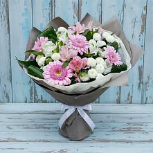 Букет цветов из:  Герберы, Альстромерии и Хризантемы #REPLACE_PRED# Новомихайловском