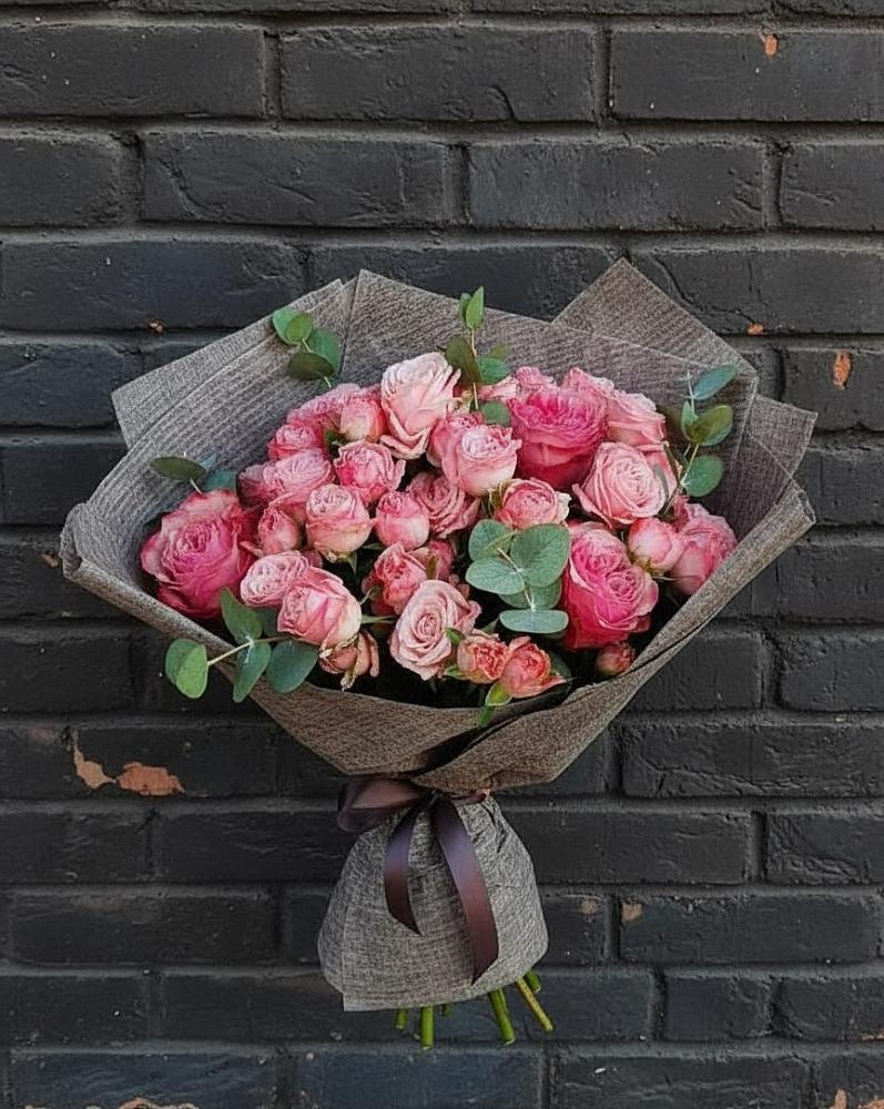 Букет цветов из: Розы в Новомихайловском