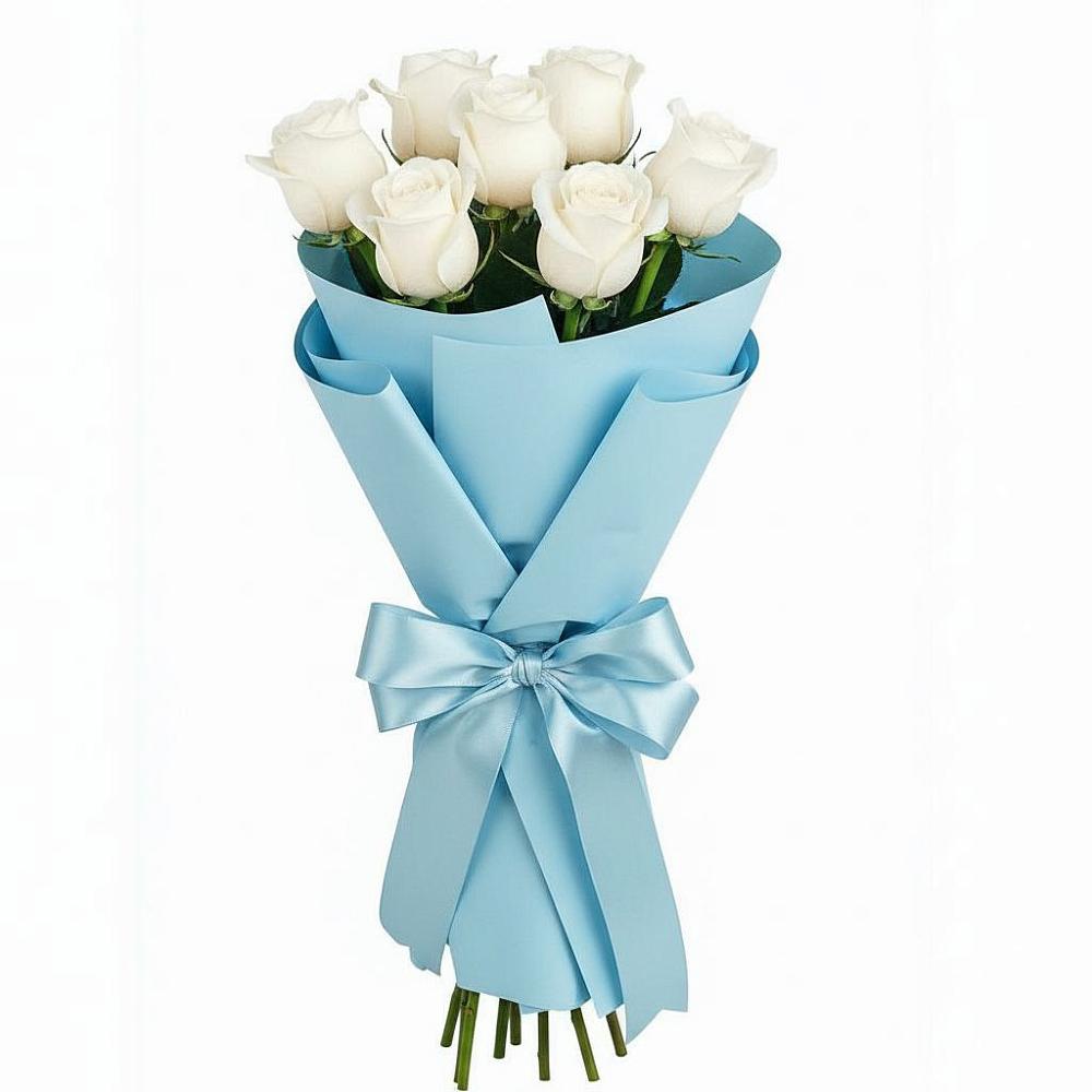 Букет 7 белых роз Проуд в Новомихайловском