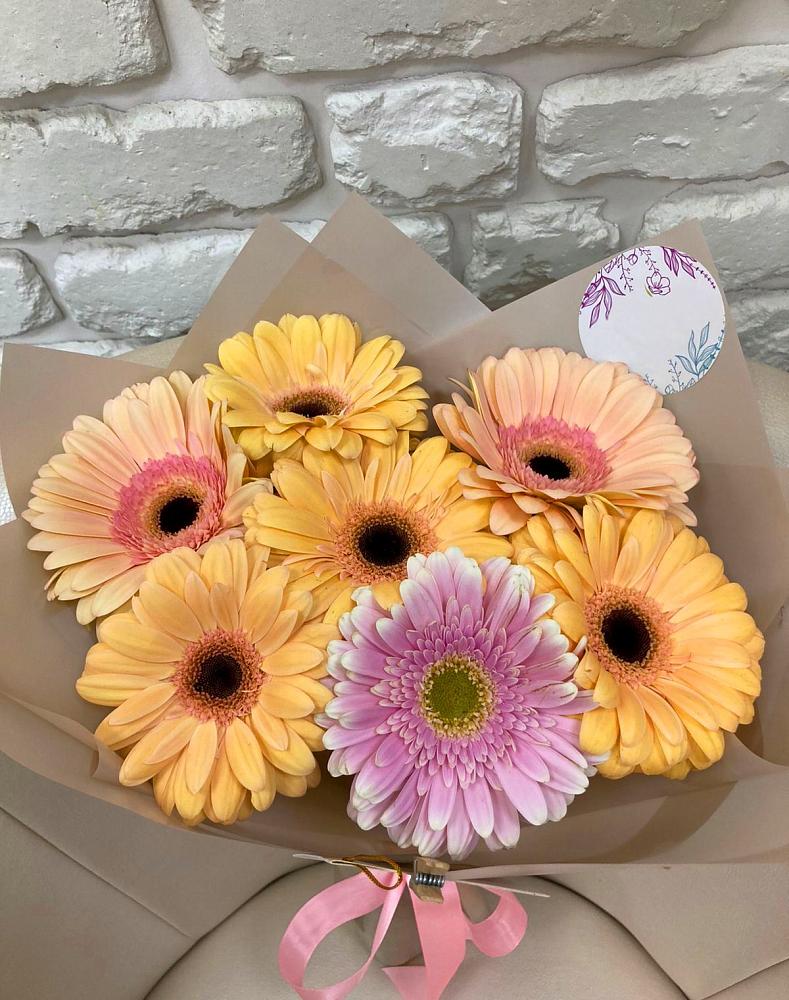 Букет цветов из: Герберы в Новомихайловском