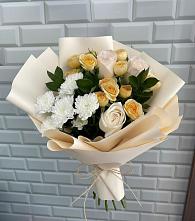 Букет цветов из:  Розы и Хризантемы в Новомихайловском