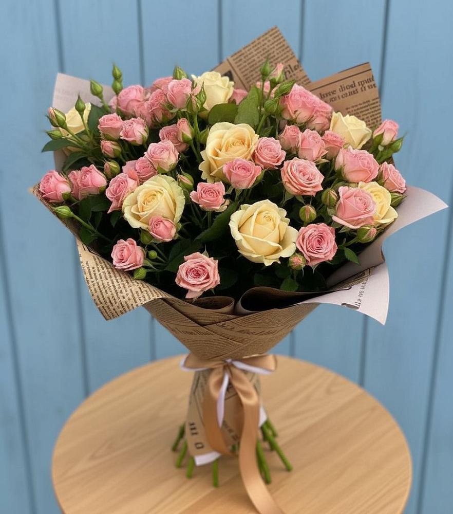 Букет цветов из: Розы в Новомихайловском