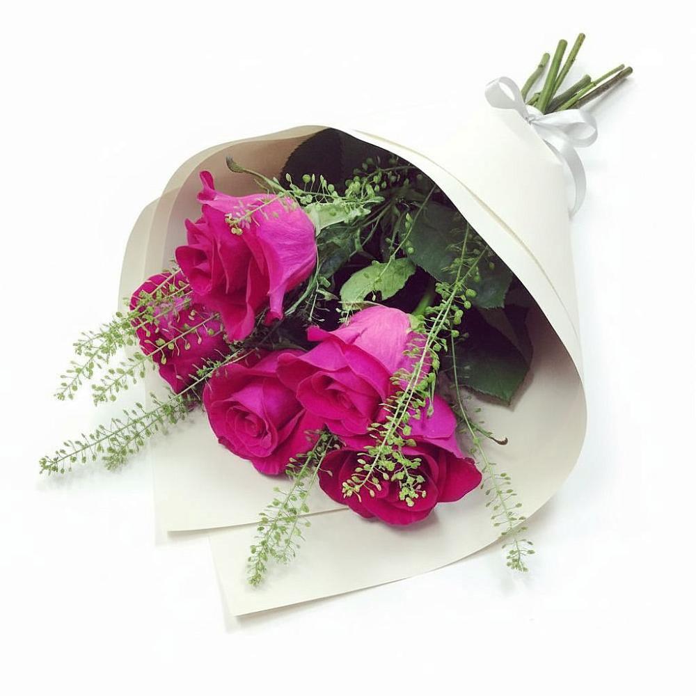 Букет цветов из: Розы в Новомихайловском