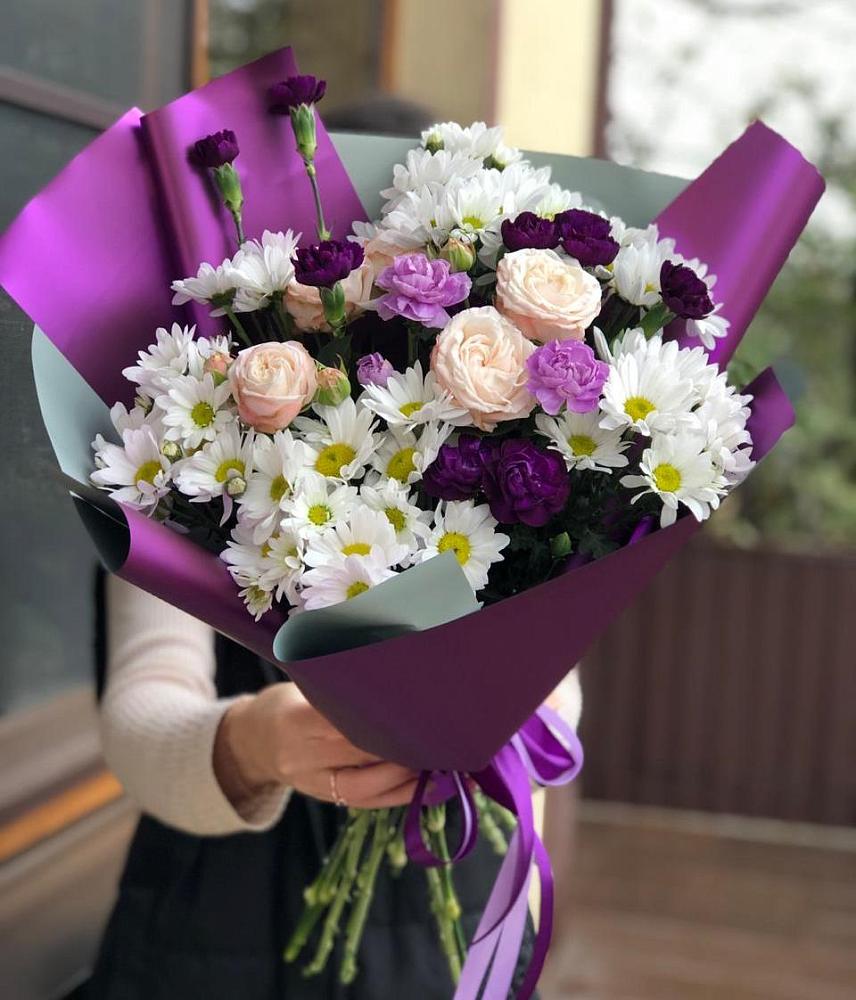 Букет цветов из: Хризантемы, Гвоздики и Розы в Новомихайловском