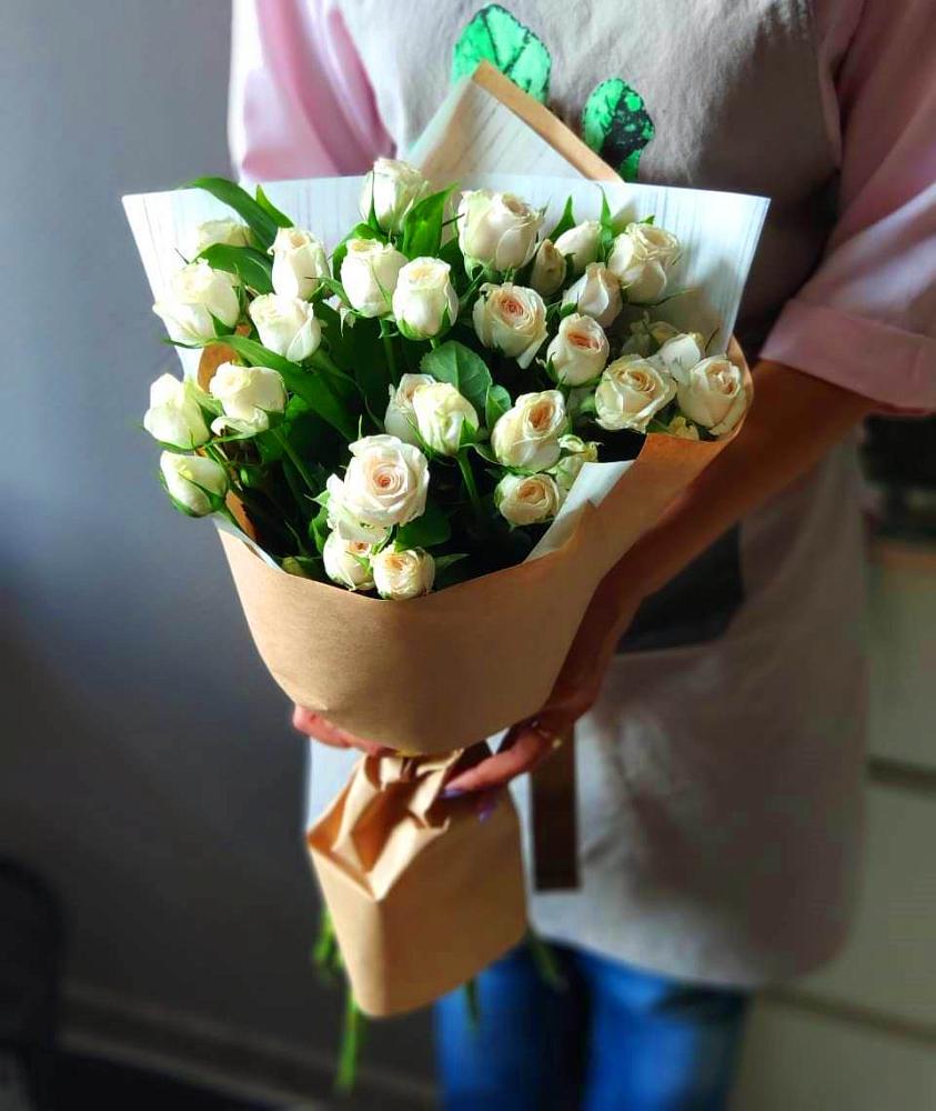Букет цветов из: Розы в Новомихайловском